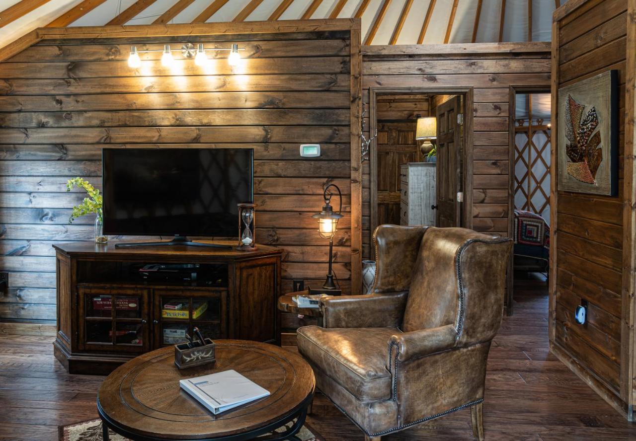 Staynantahala - Smoky Mountain Cabins And Luxury Yurts Aquone Ngoại thất bức ảnh